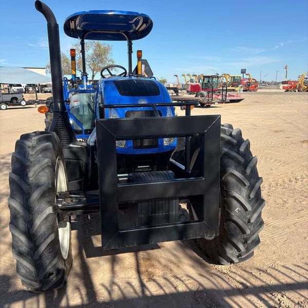 Image of New Holland TS6.140 equipment image 2