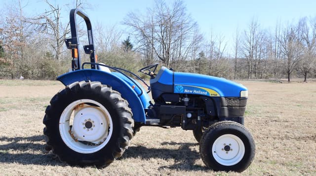 Image of New Holland TT50A equipment image 3