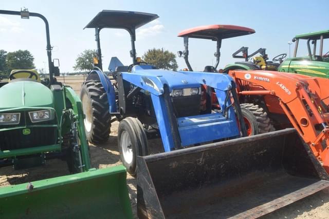 Image of New Holland TT50A equipment image 3