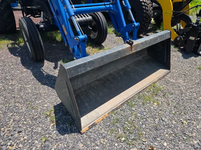 Image of New Holland TT75A equipment image 1