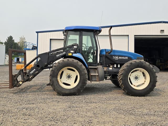 Image of New Holland TV140 equipment image 1