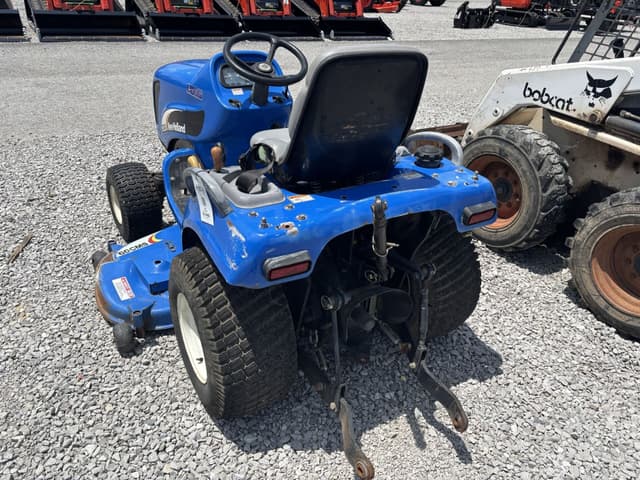 Image of New Holland TZ24DA equipment image 4