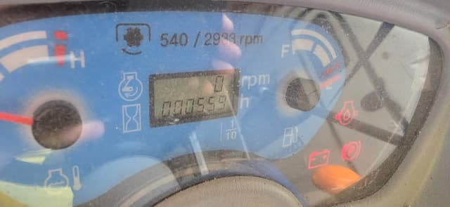 Image of New Holland TZ25DA equipment image 2