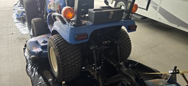 Image of New Holland TZ25DA equipment image 3