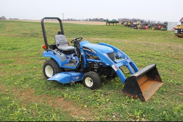 Image of New Holland TZ25DA equipment image 2