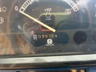 Image of New Holland TZ25DA equipment image 1