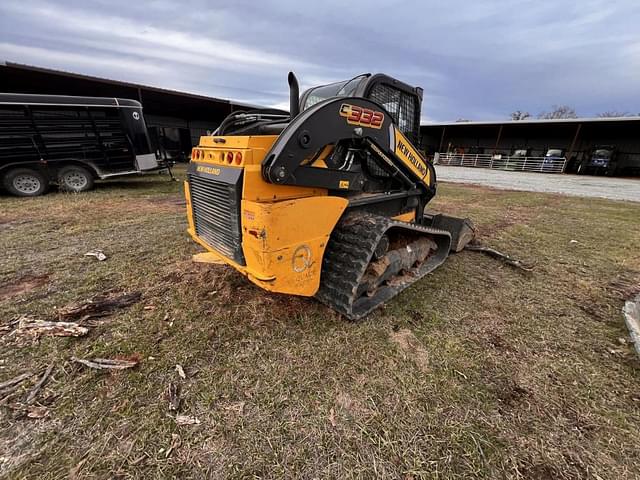 Image of New Holland C332 equipment image 2