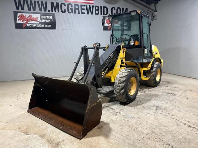 Image of New Holland W50TC equipment image 1