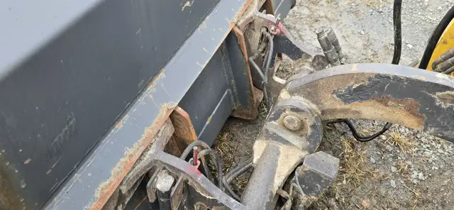 Image of New Holland W80C equipment image 3