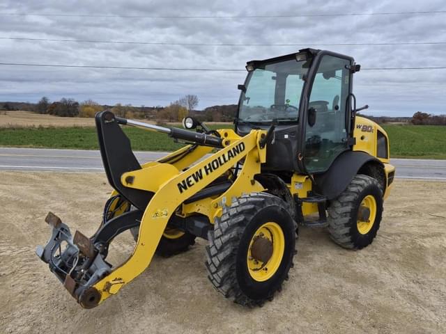 Image of New Holland W80C equipment image 1