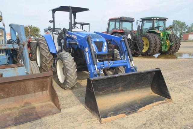 Image of New Holland Workmaster 75 equipment image 3