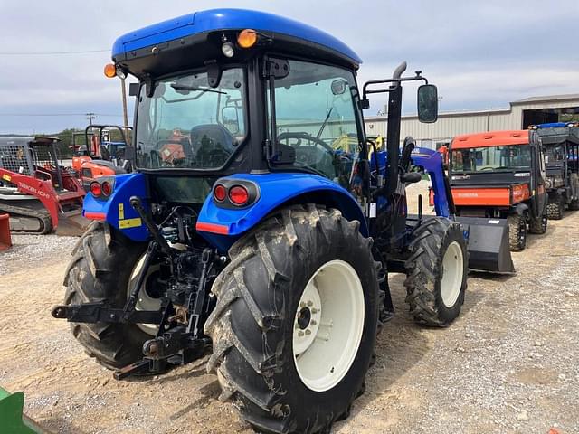 Image of New Holland Workmaster 105 equipment image 2