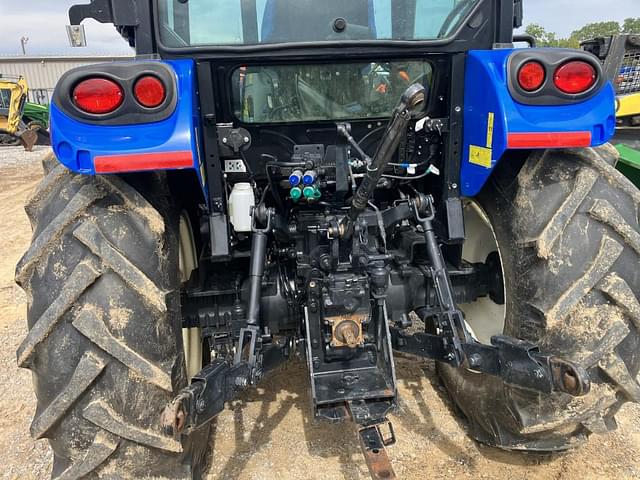 Image of New Holland Workmaster 105 equipment image 4