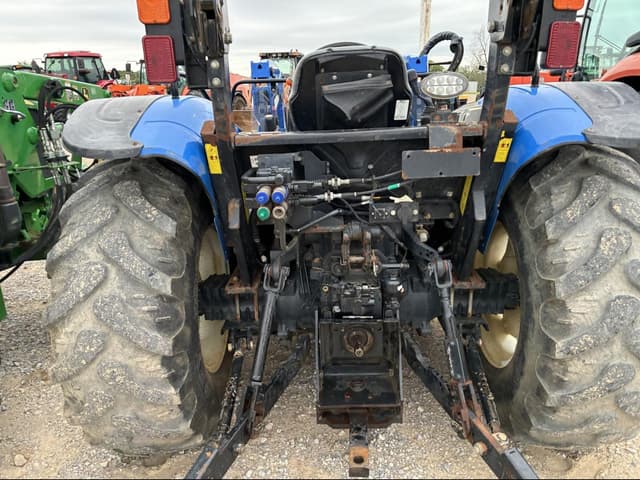 Image of New Holland Workmaster 105 equipment image 4