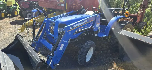Image of New Holland Workmaster 25 equipment image 1