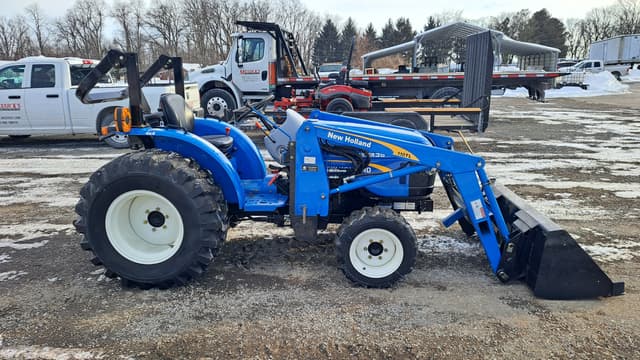 Image of New Holland Workmaster 35 equipment image 3