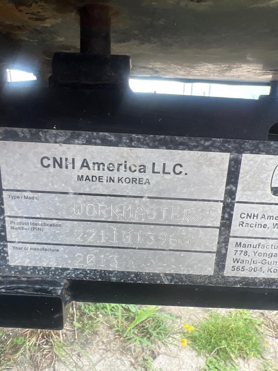 2014 New Holland Workmaster 35 Equipment Image0