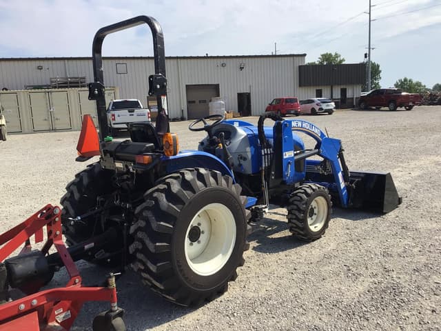Image of New Holland Workmaster 40 equipment image 4