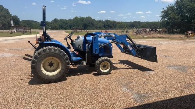 Image of New Holland Workmaster 40 equipment image 3