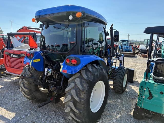 Image of New Holland Workmaster 55 equipment image 2