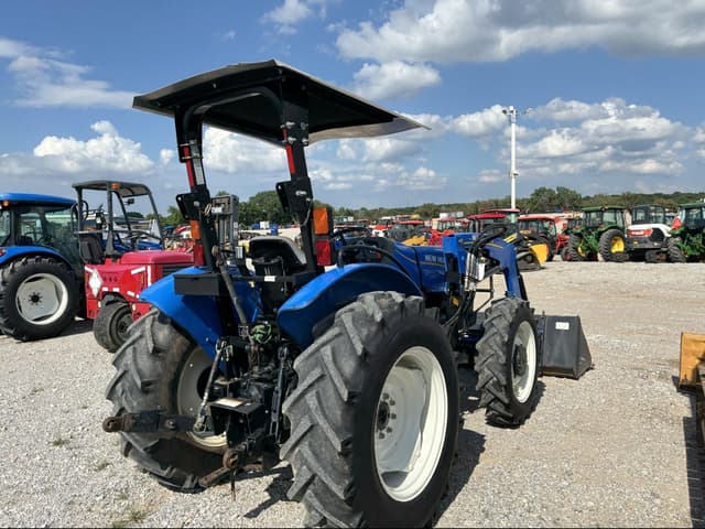 Image of New Holland Workmaster 60 equipment image 2