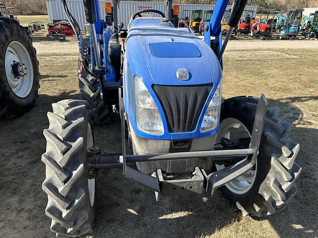 Image of New Holland Workmaster 60 equipment image 2