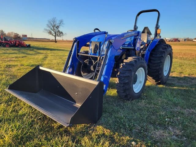 Image of New Holland Workmaster 60 equipment image 4