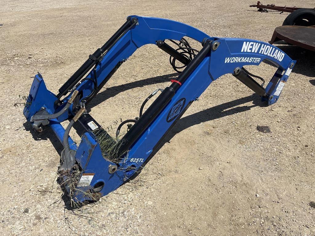 Image of New Holland 625TL Image 0