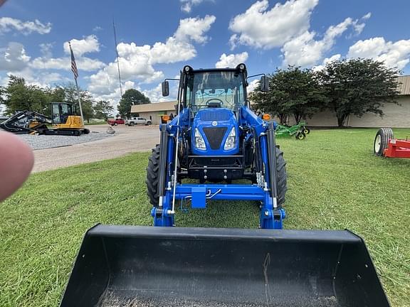 Image of New Holland Workmaster 65 equipment image 4