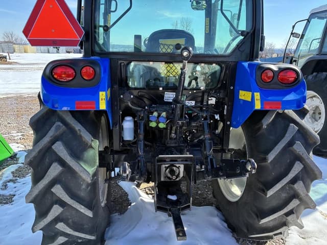 Image of New Holland Workmaster 65 equipment image 4