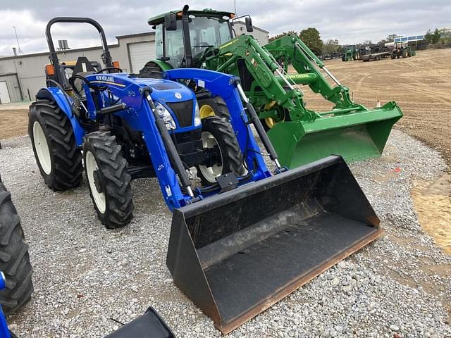 Image of New Holland Workmaster 70 equipment image 1