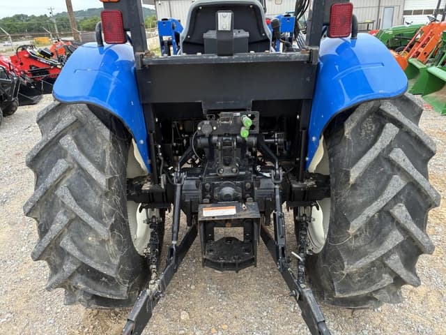 Image of New Holland Workmaster 70 equipment image 4