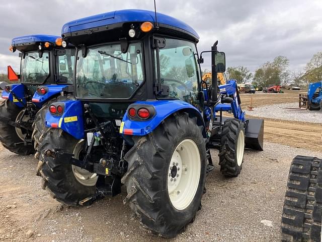 Image of New Holland Workmaster 75 equipment image 2