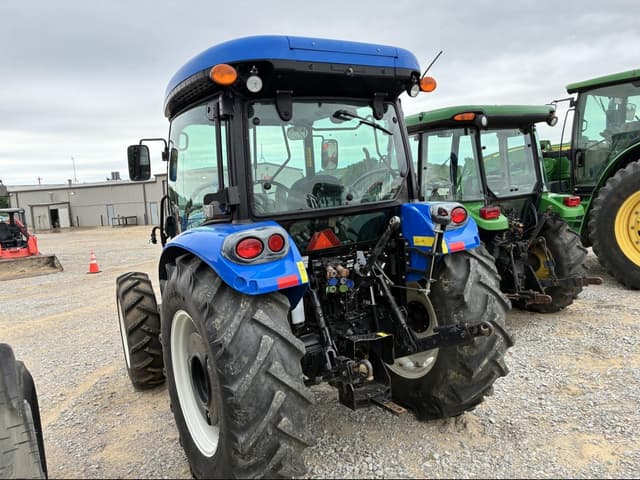 Image of New Holland Workmaster 75 equipment image 3