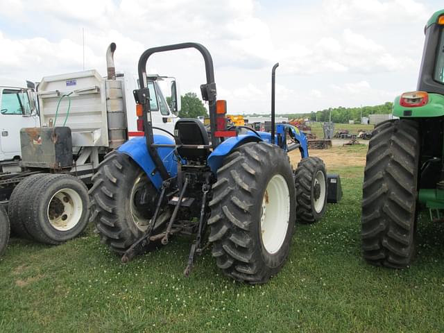 Image of New Holland Workmaster 75 equipment image 2