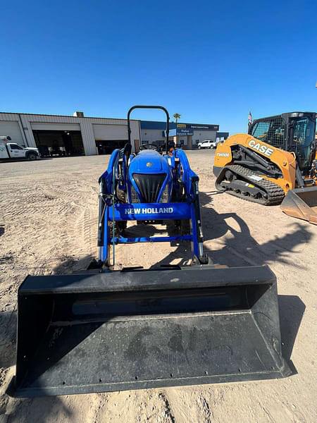 Image of New Holland Workmaster 35 equipment image 2