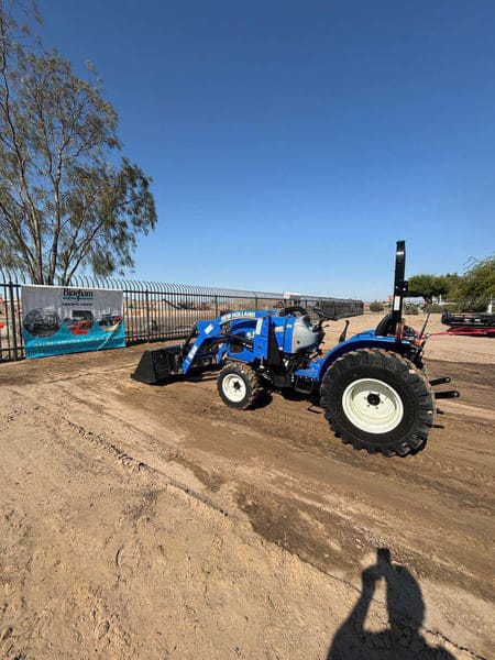 New Holland Workmaster 35 Equipment Image0