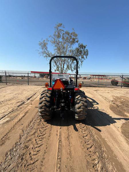 Image of New Holland Workmaster 35 equipment image 3