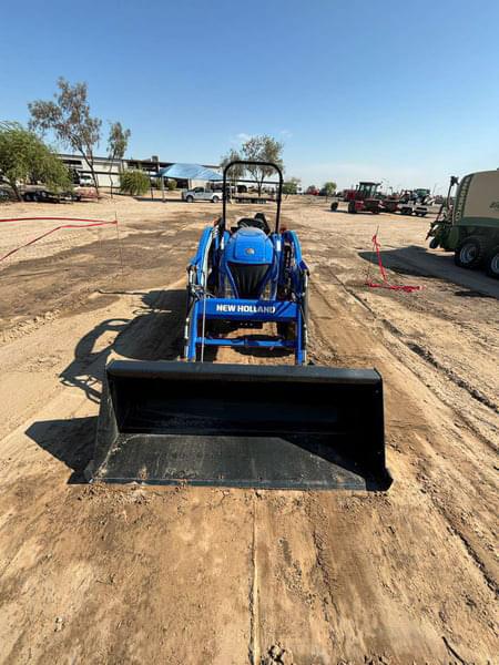 Image of New Holland Workmaster 35 equipment image 2
