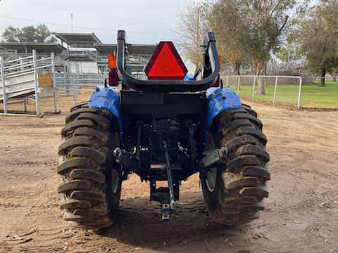 Image of New Holland Workmaster 60 equipment image 3