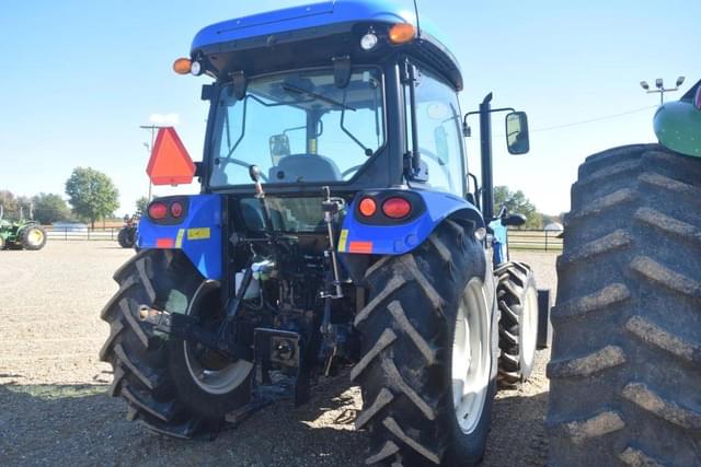 Image of New Holland Workmaster 75 equipment image 2