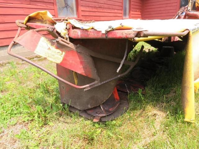 Image of New Holland 462 equipment image 3