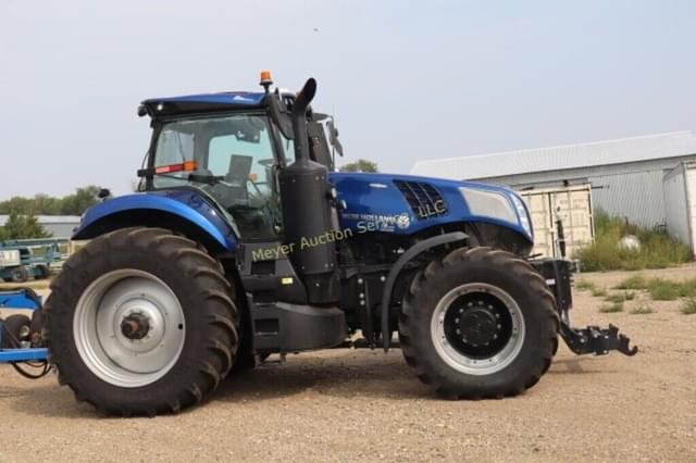 Image of New Holland T8.435 equipment image 2