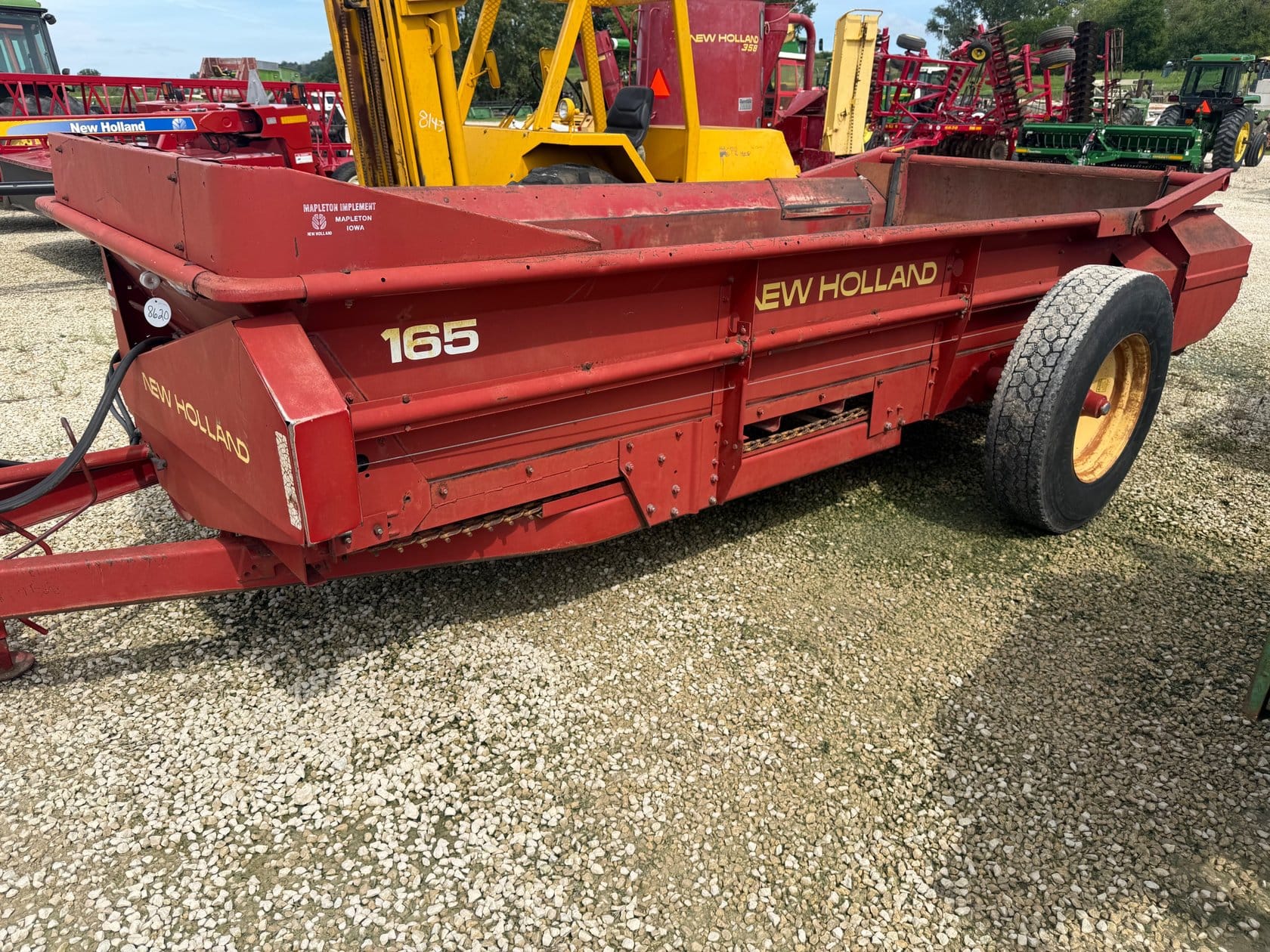 New Holland 165 Equipment Image0