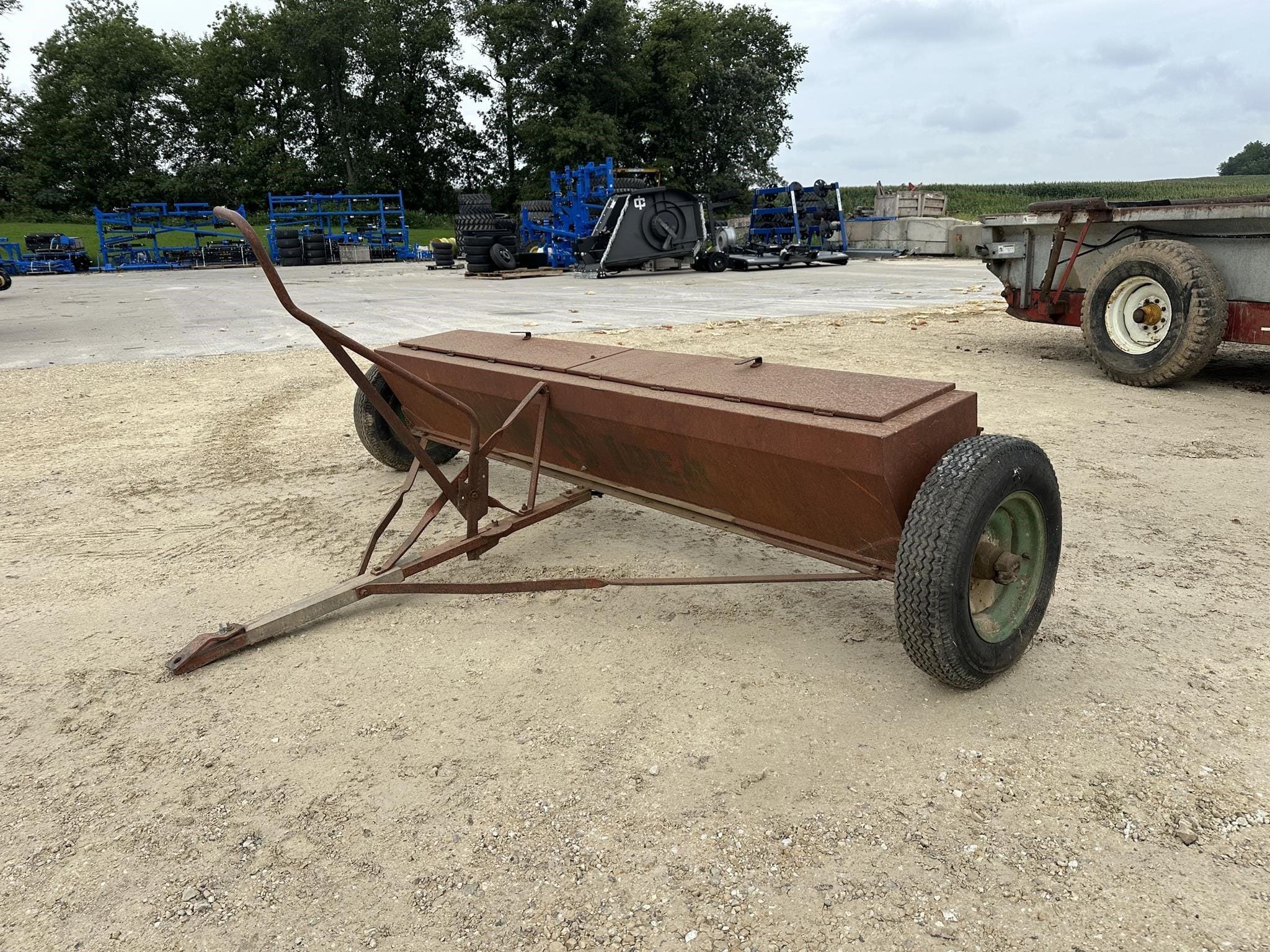 New Idea 100 Equipment Image0
