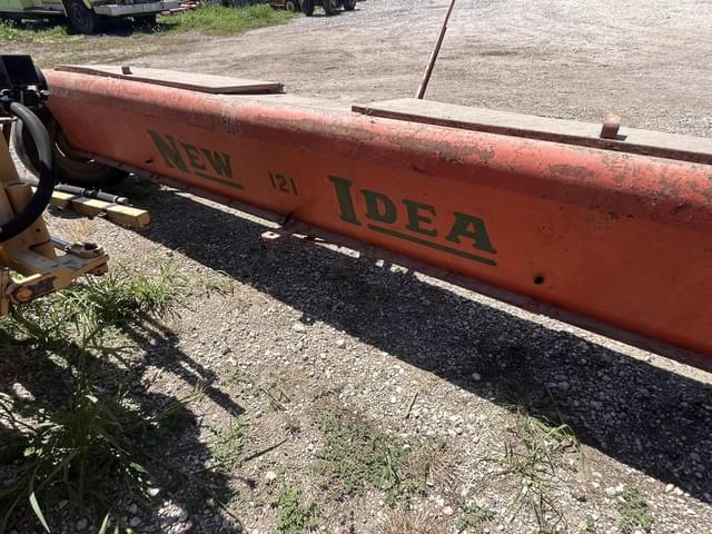 Image of New Idea 121 equipment image 4
