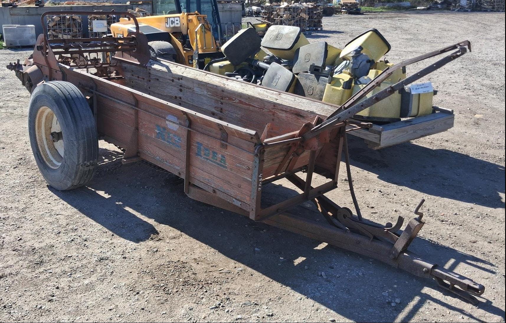 New Idea 12A Equipment Image0