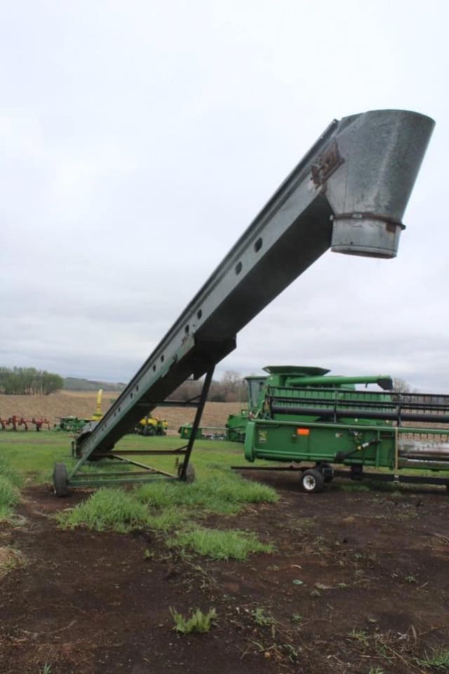 Image of New Idea 176 equipment image 4