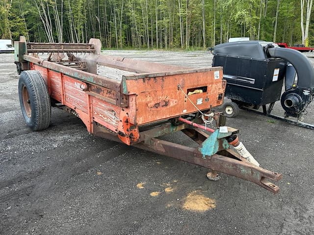 Image of New Idea 215 equipment image 2