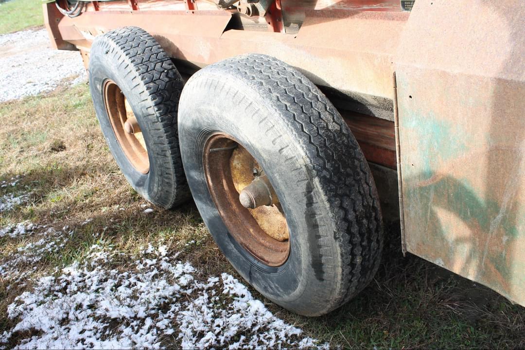 Image of New Idea 244 Image 1